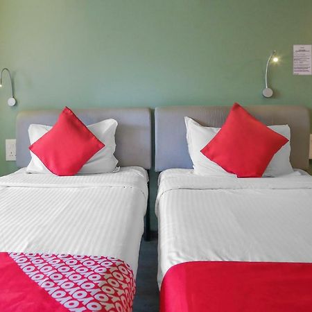 Oyo 6429 Hotel Pearl Pune Esterno foto