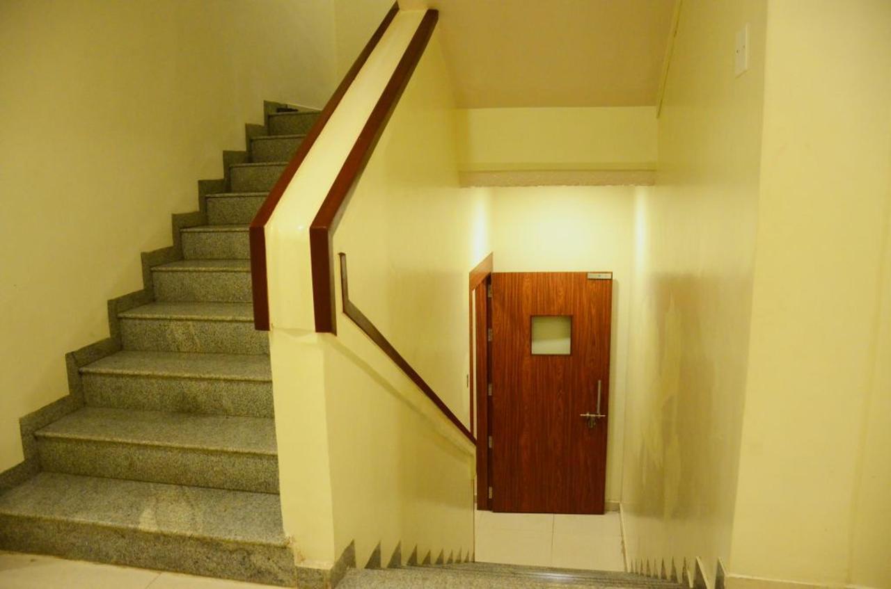 Oyo 6429 Hotel Pearl Pune Esterno foto