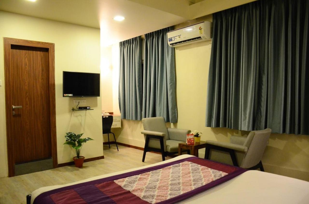 Oyo 6429 Hotel Pearl Pune Esterno foto