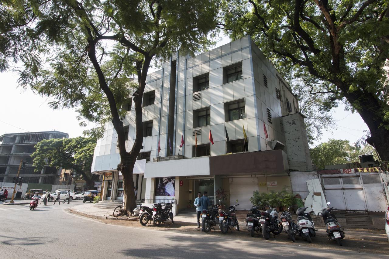Oyo 6429 Hotel Pearl Pune Esterno foto